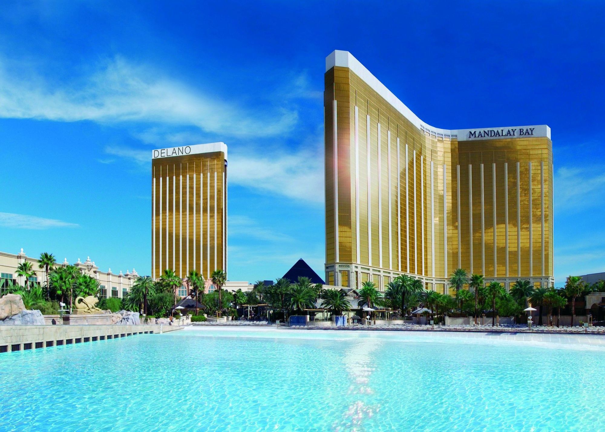 Mandalay Bay Hotel Las Vegas Exterior photo